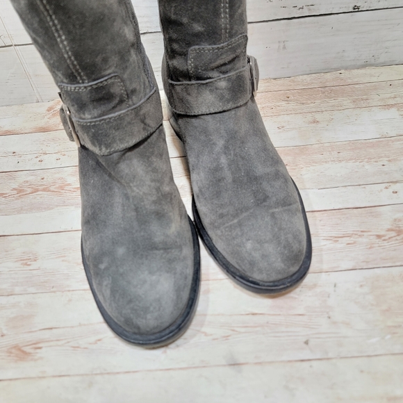Bettye Muller grey suede tall boots - Picture 3 of 13
